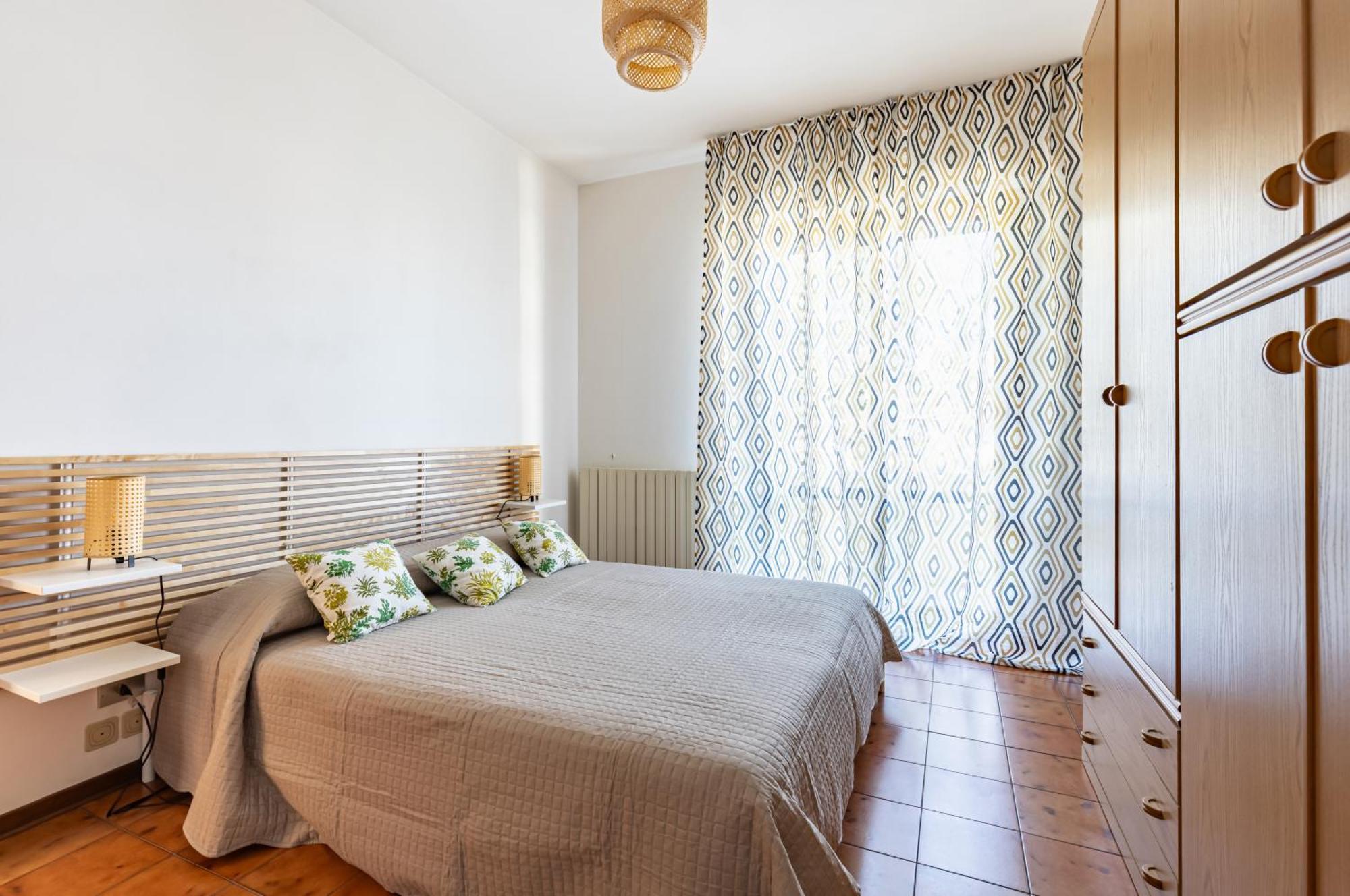 Comfy Apartment With Private Parking Near The Beach! Viareggio Eksteriør billede