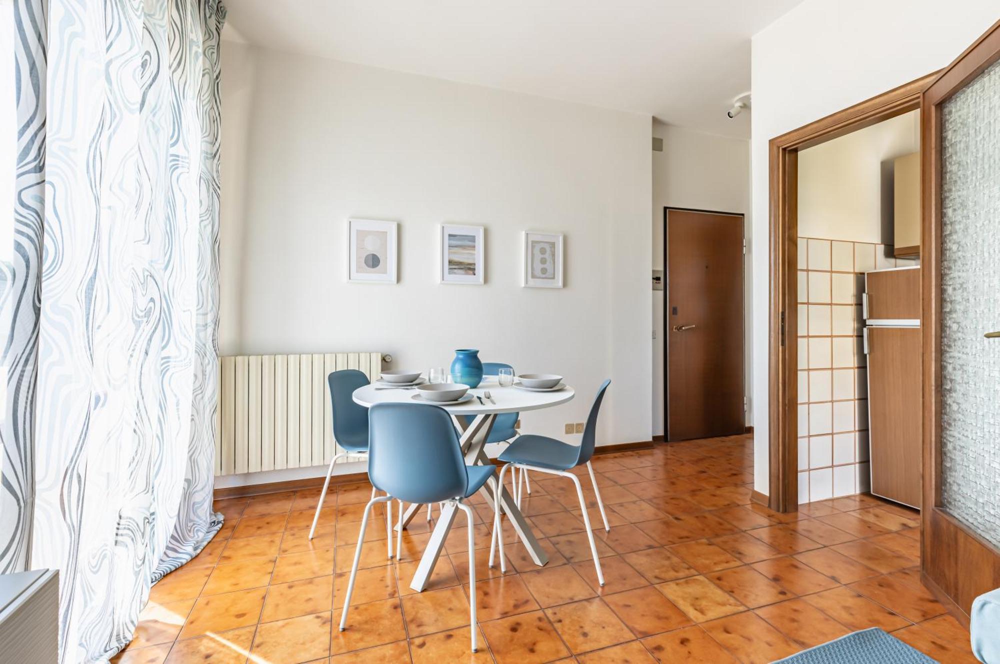 Comfy Apartment With Private Parking Near The Beach! Viareggio Eksteriør billede